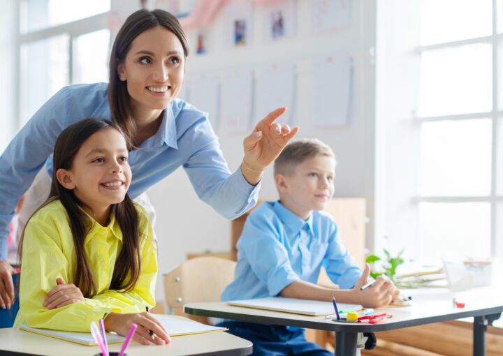 5 smart ways to grow your English teaching career