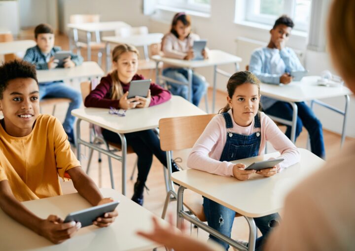 15 days to success: a practical back-to-school guide for EFL teachers